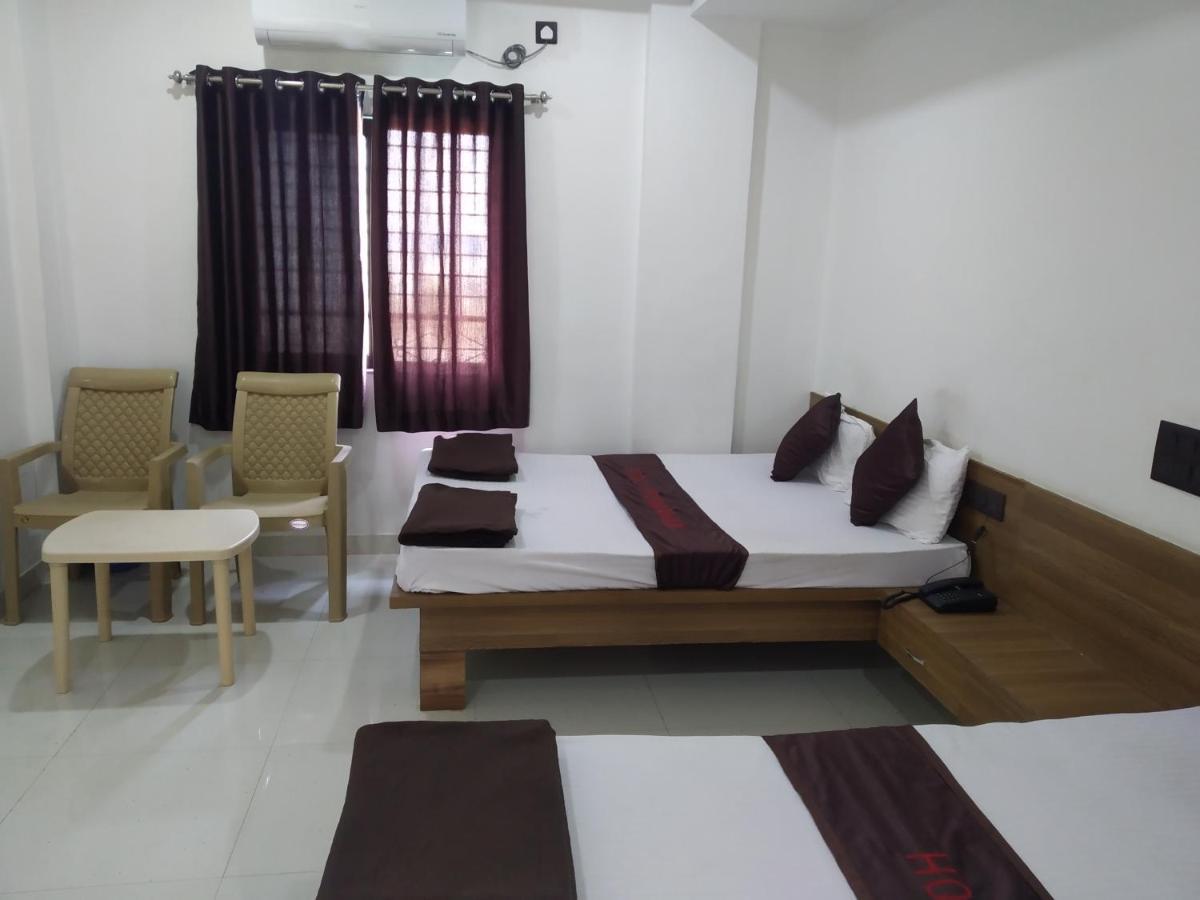 Hotel Vrundavan Pune Exterior photo